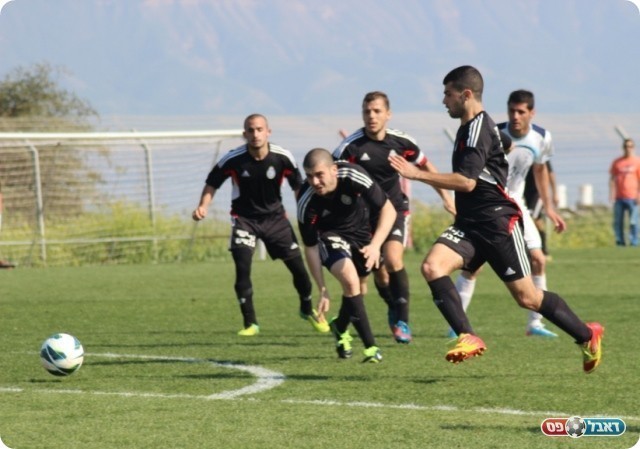 הגיעה תורה של אולגה להחטיא. התקפה אולגאית (צילום: עודד חסין)