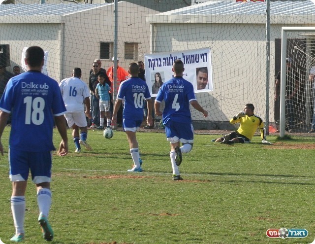 טוויל הודף (אייל אורן)