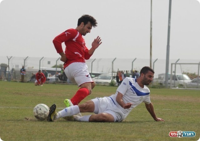 עוד הזדמנות שהלכה לאיבוד. דריי נבלם ע"י עמר (תאמר סרסור)