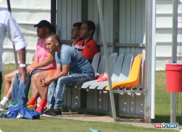 השאיר את הצעקות לעמיתו. סדיס 