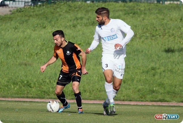 הזדמנות חלומית. נגר נשמר ע"י איצרין (רועי אסרף)