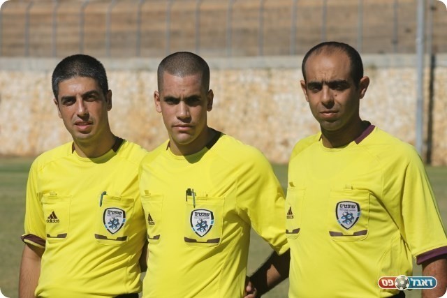 "פנדל שלא היה". חאמד (במרכז. אחמד עזאיזה)