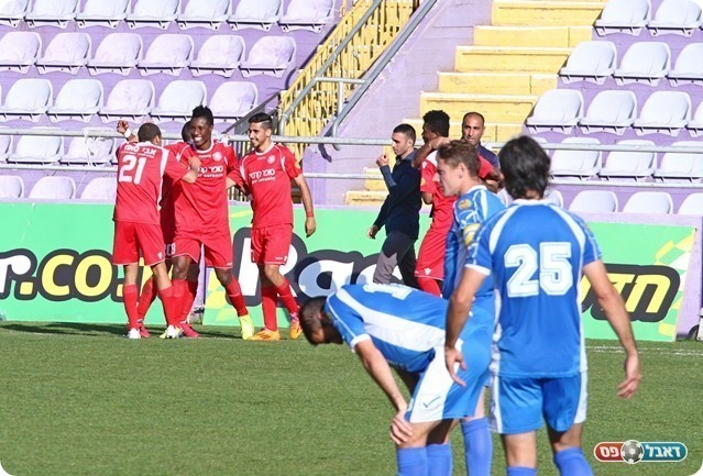 ר"ג פתחה בסערה. חוגגים עם ברוסו (צילום: קובי רוזן) 