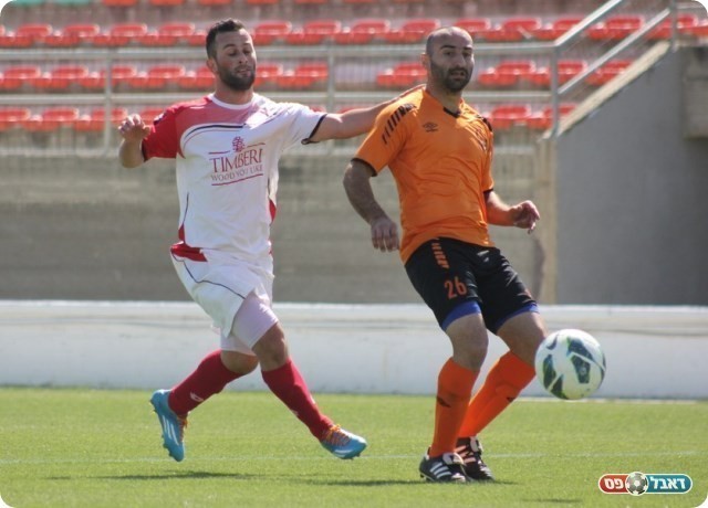 בישל את המהפך. אבן מול ספיר ממחנה (תאמר סרסור)