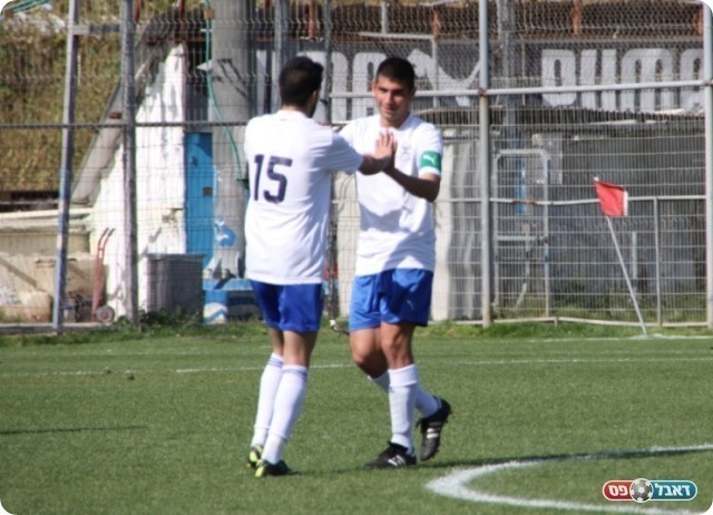 פתיחה חלומית. הפנדל של מזרחי והחגיגה (צילום: קובי רוזן)