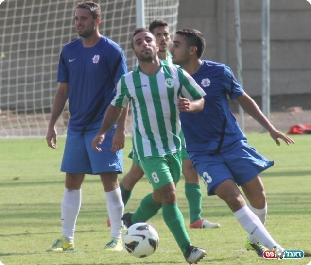 כפ"ס מחכה לטבריה. סמיר עבדאלחי (צילום: אחמד עזאיזה)