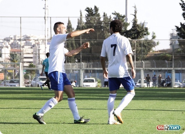 לבנדובסקי כבר אמרנו ? מזרחי כובש וחוגג את הרביעי (צילום: קובי רוזן)