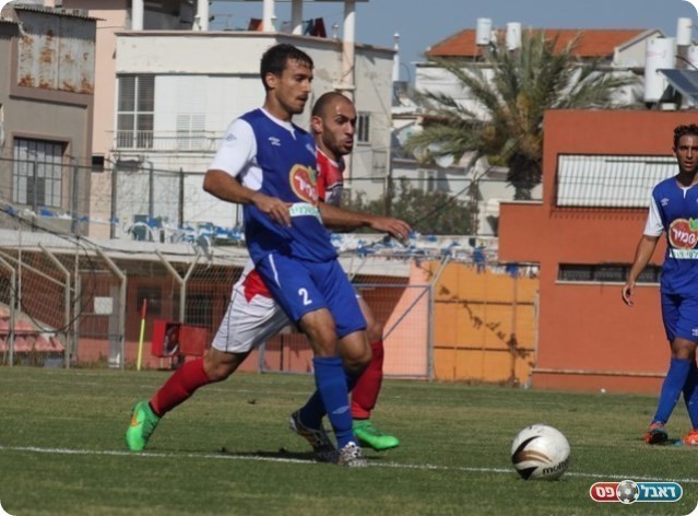 אפילו לא צהוב אחד. צבאג (תאמר סרסור)