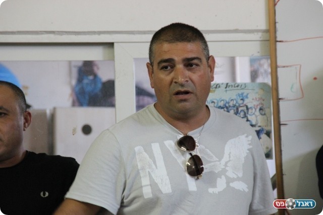 איחור של יום אחד. יצחק (צילום: עודד חסין)