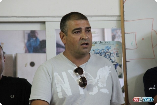 חזרו לו הפרפרים. יצחק (צילום: עודד חסין)