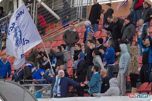 לא ידעו נפשם מרוב אושר. אוהדי יפו (קובי רוזן)