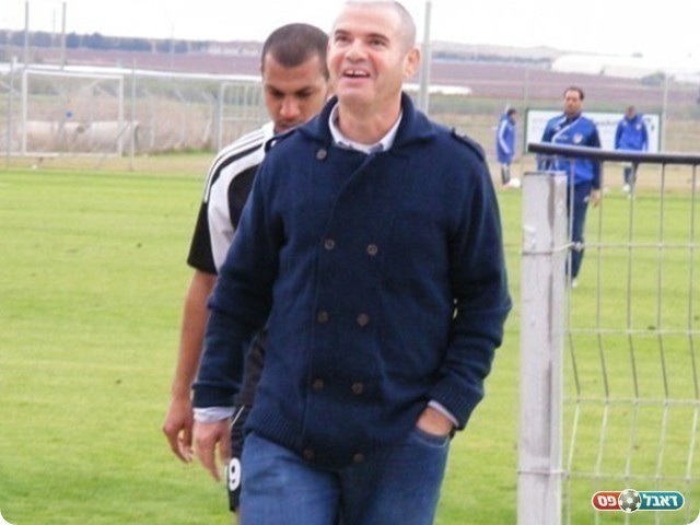 לא הצליח להשיג את הניצחון הראשון, עודד קוטר