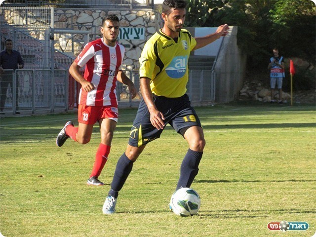 מריסאת משקיף על אוחיון (צילום: מוחמד חאדר אניס)