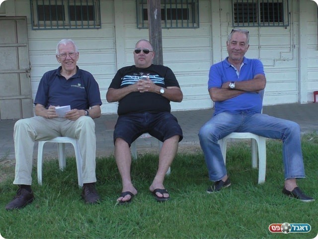 מאיר סלם, חיים אלגזי ואברהם דה-פריז (שקד מורג)