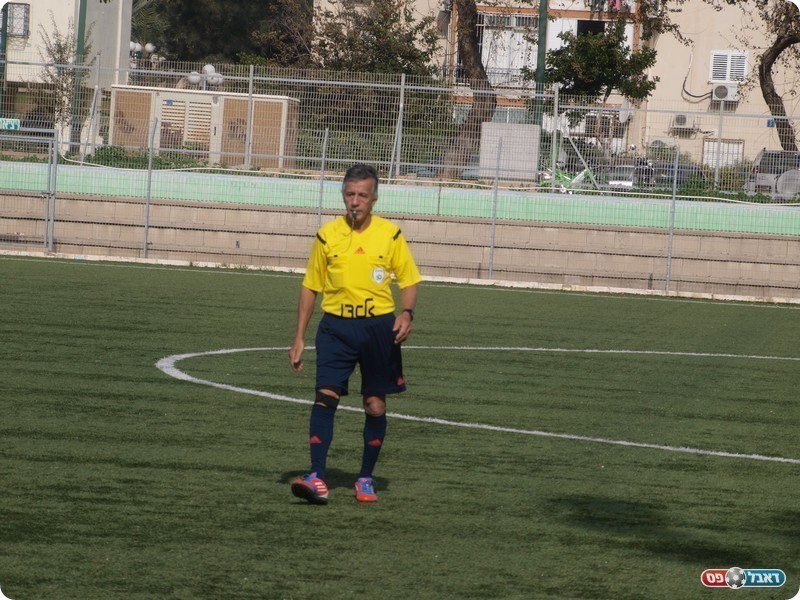 לא תמיד סמך על העוזרים שלו. סימון אדרי (אלון יהודיוף)