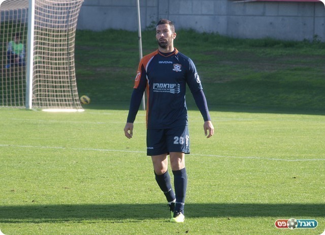 החליף את הכובש וכבש מיד. אברהם. 