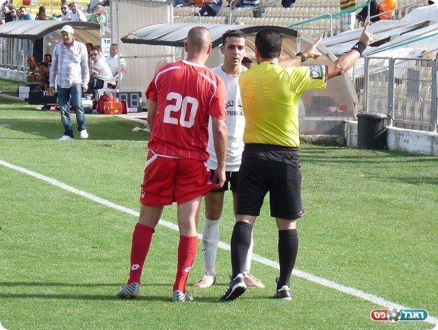 סדרת חינוך. בוחבוט עצבני ומרגיע