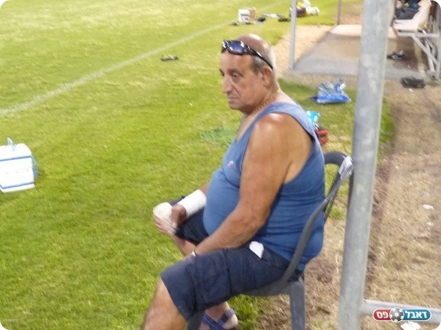 "חופרים" לו בקבוצה. בוריה 