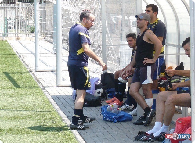 לא להיות שק חבטות בליגה ב'. מזרחי