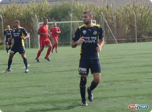 ניסתה להכריע את המשחק. בורוכוב (צילום: אלי שמואלי)