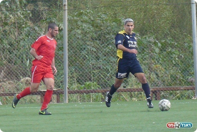 רו"ח אותתה על כוונותיה. כוכבי (צילום: אלי שמואלי)