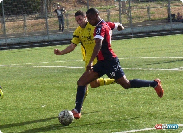 גארבג' טיים. גטנק מול אייזיק (צילום: אלי שמואלי)