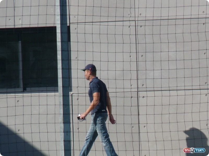 אירוע לא שגרתי. דורון עוזב את המגרש (אלי שמואלי)