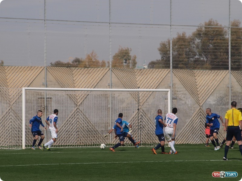 שער משום מקום. אלסק (מספר 77) כובש (אלון יהודיוף)