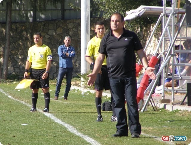 "מי שלא מאמין, אין לו מה לעשות בכדורגל". בן חמו (צילום: אמיר שיבי)