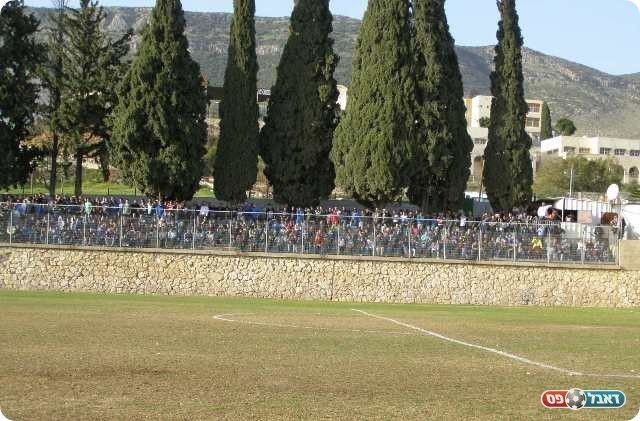 המשטרה נותרה חסרת עבודה. האוהדים (אמיר שיבי)