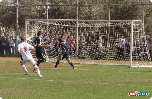 רק קורה. מרעב מחמיץ. 