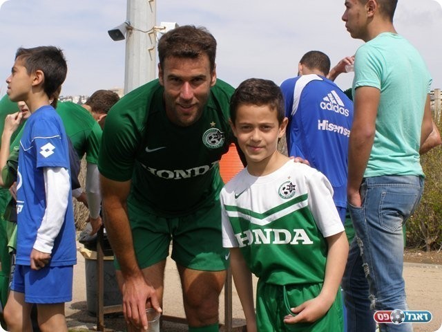 הזדמנות לתמונות. משומר  (אמיר שיבי)