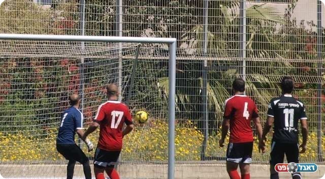 המהפך הושלם. הכדור של טולמסוב ברשת. 