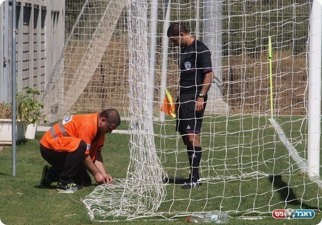 עיכוב על עיכוב. מסדרים את החור ברשת. 