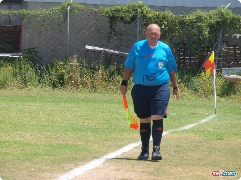 משחק פרישה? פליקס ויליק (אלון יהודיוף)