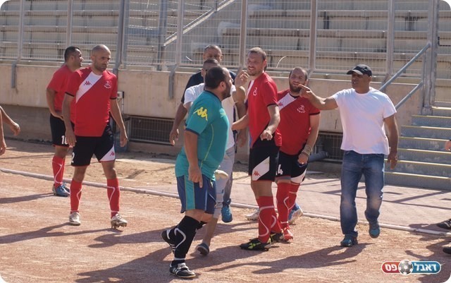 עימות מיותר בסיום. זיתוני. 