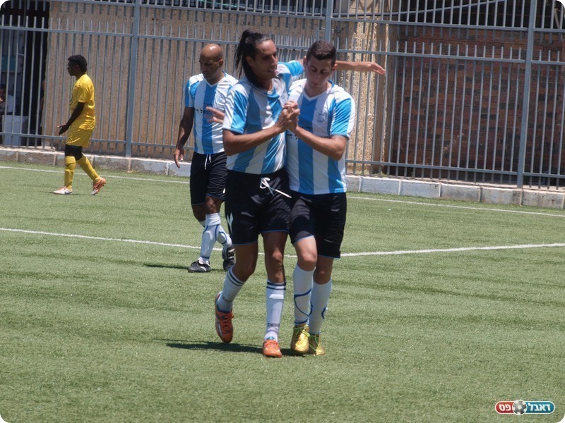 יסיימו במקום הרביעי. אליצור יפו חוגגת מול בית"ר בדרבי (אלון יהודיוף)