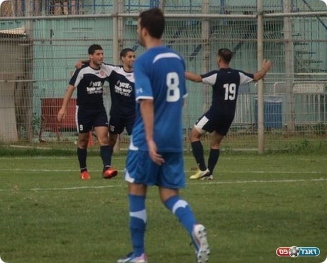 גונדיה (מספר 16) חוגג עם עראקי ובלעום. אביב הלפרין מר"ג מאוכזב.