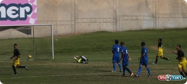 גם זה ברשת. בנדהאן נכנע לכדור של סנדורי. 
