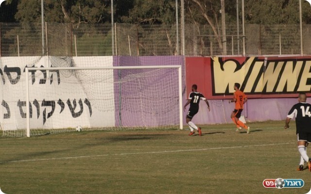 עוד אחד. השני של ועקנין ברשת. 