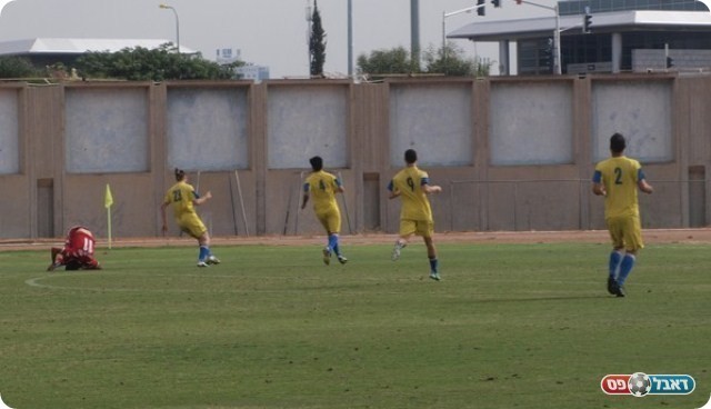 אפילו לא צהוב. טרבלסי מוכשל