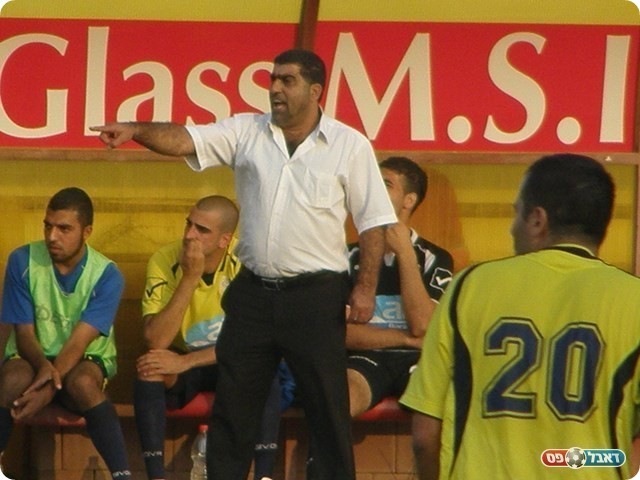 על הקווים. אבו רג'א (צילום: אמיר שיבי)