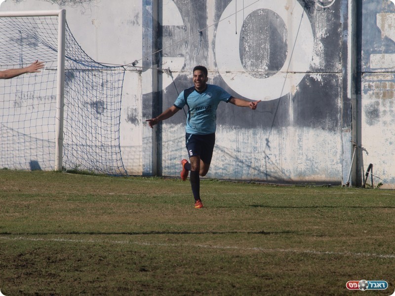 וחגג (אלון יהודיוף)