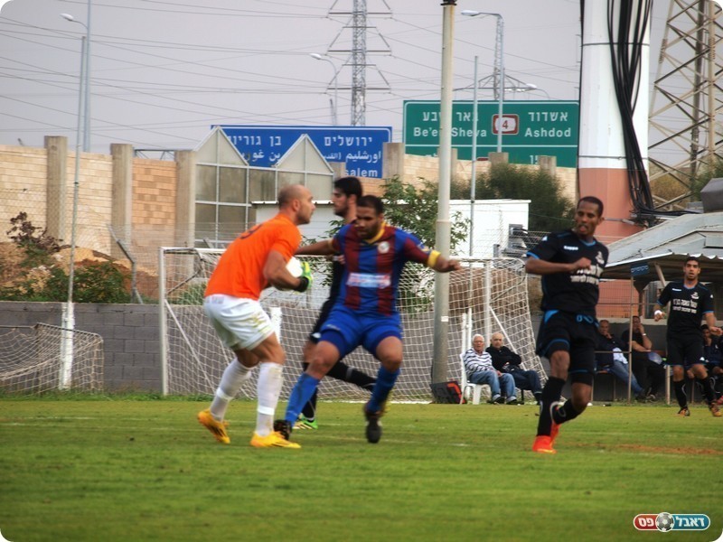 גם עמישב ניסתה. למל מקדים את חטארי (אלון יהודיוף)