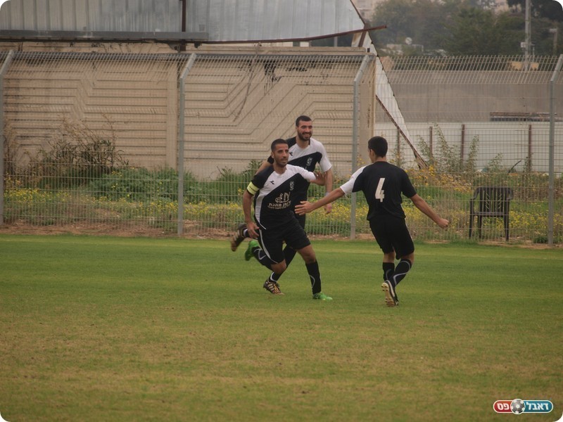 ברמי חוגג את המהפך (אלון יהודיוף)