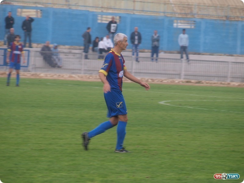 שער נדיר. מורד מגמדוב (אלון יהודיוף)