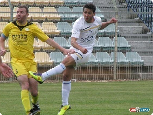 יצטרף לקבוצת הבית? מראד במדי טבריה (צילום: עודד חסין)