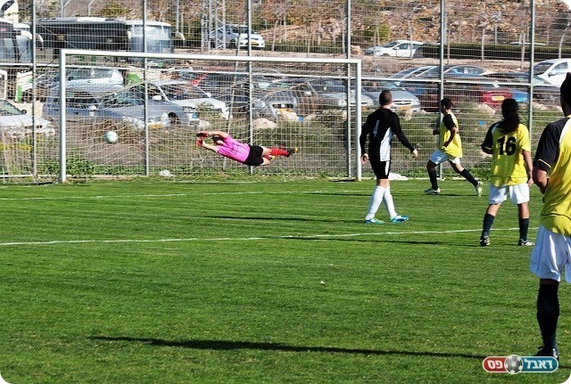 הראשון ברשת (מקס צ'רונגלז)