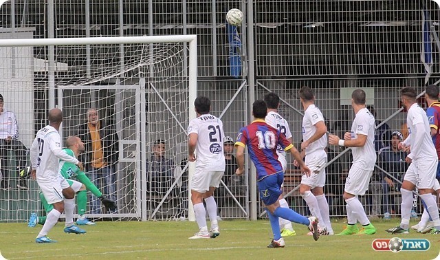 זלייט כובש, שער נהדר (לירן דורף)