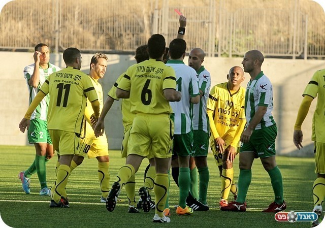 האירוע המסעיר. אדום לדנן (צילום: לירן דורף)